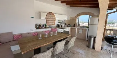 Inmobiliaria picture 0 Ref. Nº. 84171 — photo 2