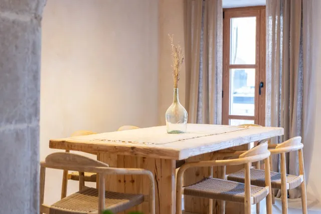 Charming fully renovated historic town house with pool for sale in Alaro, Mallorca — photo 6