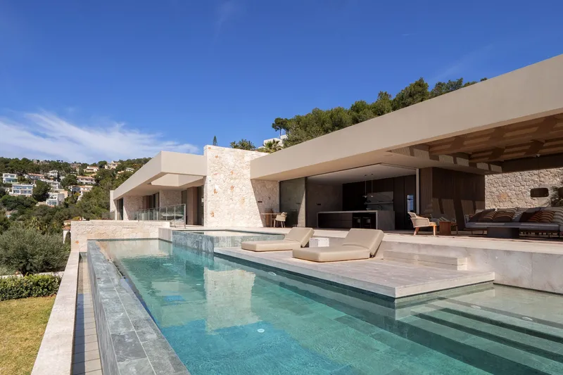 Sea view villa in Costa d'en Blanes — photo 3