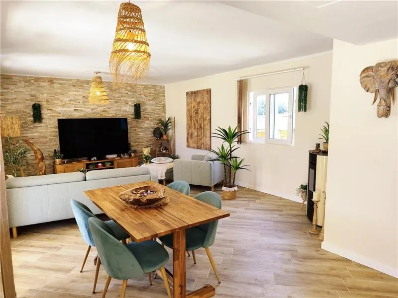 Detached single-storey house on a plot of approx. 598 m² — photo 4