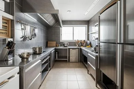 Business Premise - Calvià (Son Caliu), Built Surface 100m², 2 Bathrooms, Pool — photo 11