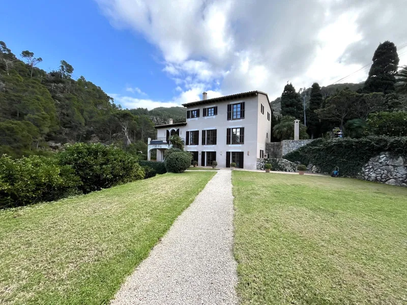 Finca/Country House for rent in Banyalbufar, Mallorca — photo 1