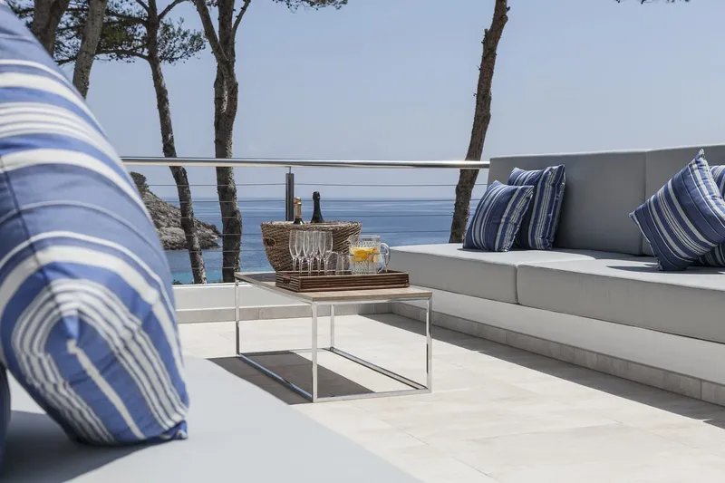 Vacation rental: Mediterranean villa close to the sea for rent in the north of Mallorca — photo 3