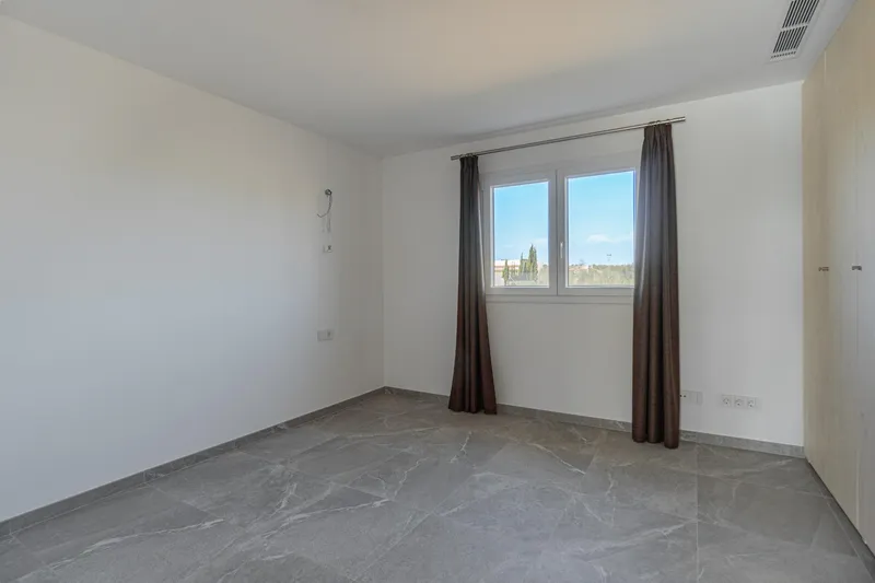 New construction villa — photo 9