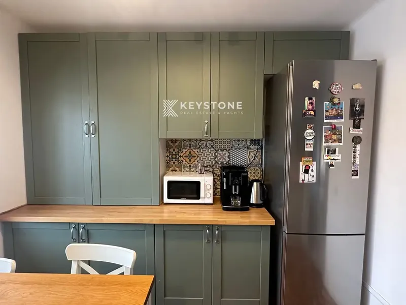 Beautiful penthouse for rent in Génova, one of the most sought-after and special areas of Palma de Mallorca, combining tranquillity, charm and — photo 7