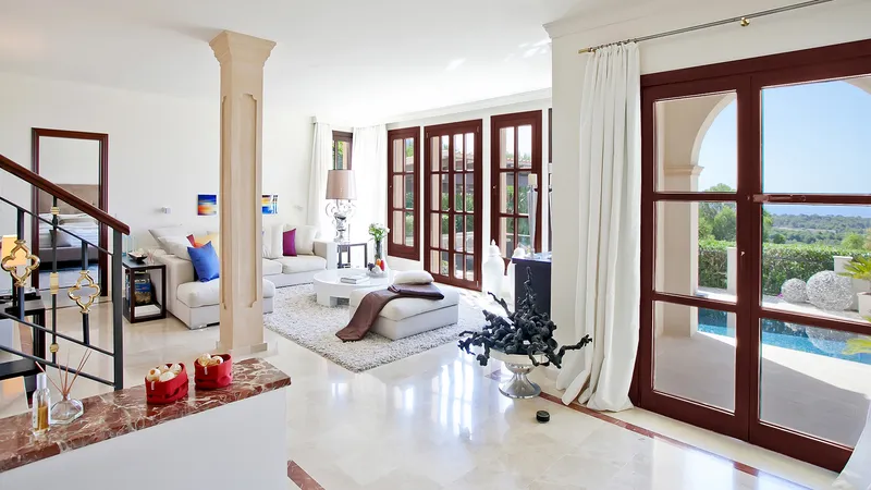 Mediterranean luxury villa with fantastic views over Bendinat to the sea — photo 7