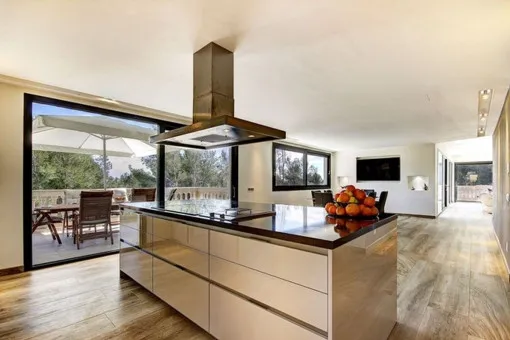 Son Vida, modern, spacious villa in an idyllic location with pool — photo 5