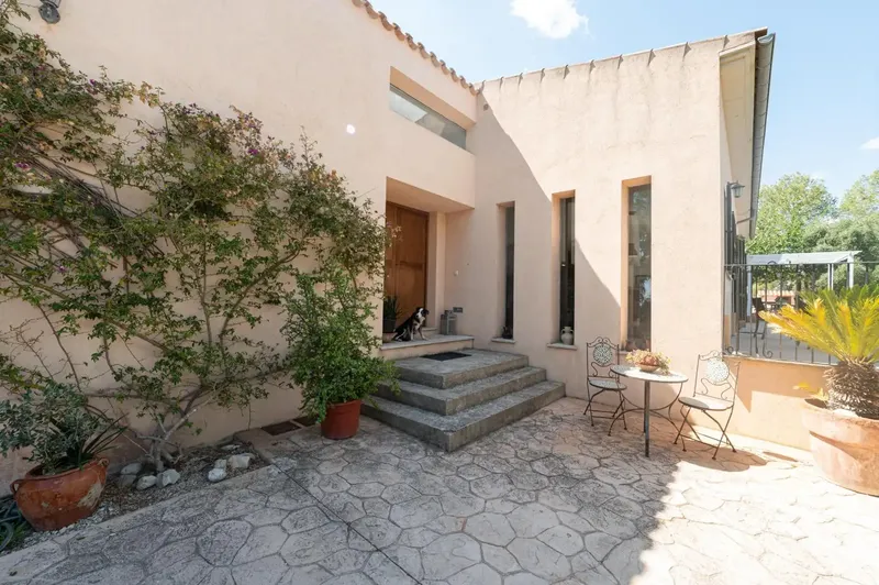 No dejes pasar la oportunidad de visitar ésta exquisita finca rústica situada en lo alto de un monte y a escasos 5 min de Sineu, rodeada de  — photo 12