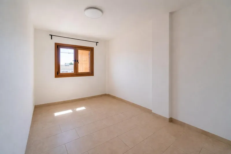Renovated townhouse in Portals Nous — photo 9