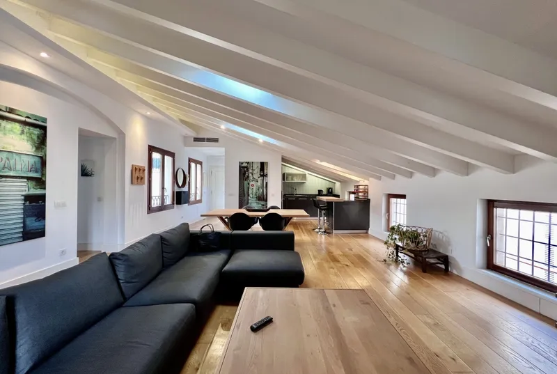 Penthouse with terrace and garage in the old town of Palma — photo 2