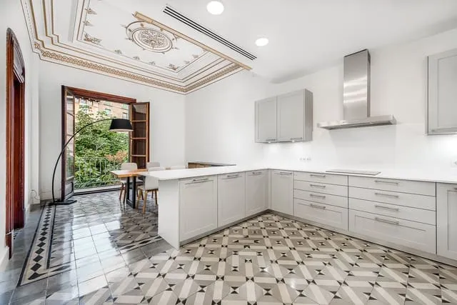 Apartment for sale in Sant Nicolau, Palma de Mallorca — photo 9