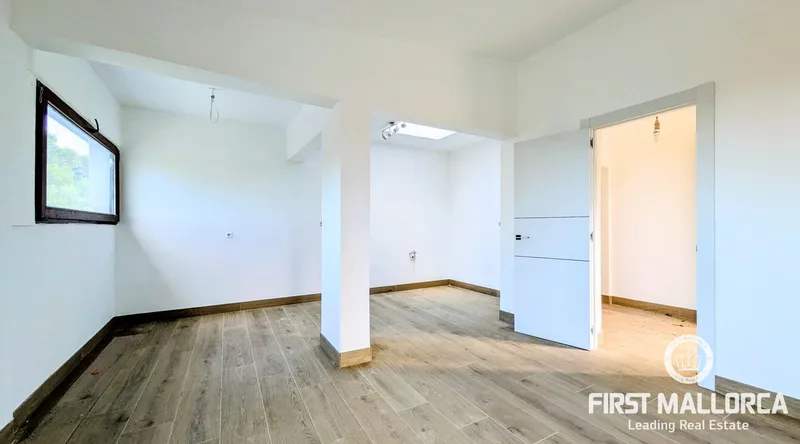 Real estate picture 0 Ref. No. 78249 — photo 7
