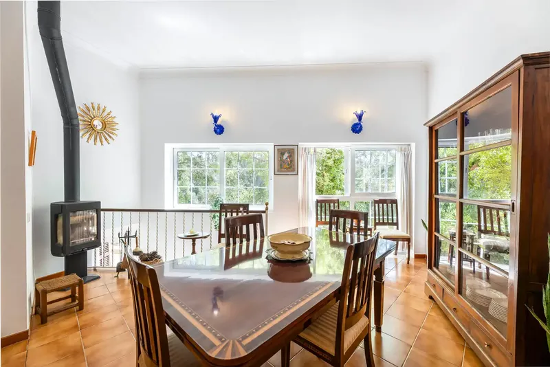 Discover the charm of the most authentic Mallorca in this beautiful home located in Pina, a quiet and characterful environment, ideal for — photo 3