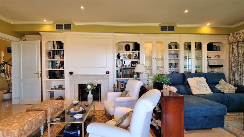 VE-JHRE034 – 5-bedroom family villa with tourist rental license, large garden and pool — photo 11