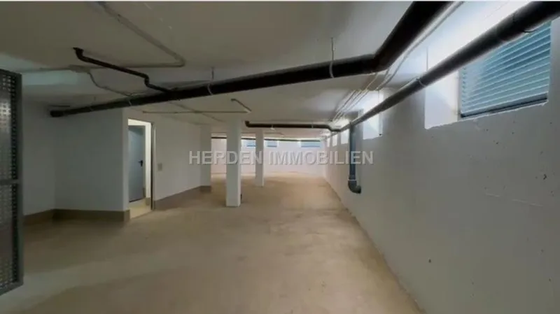 Exclusive Newly Built Duplex Apartment with Private XXL Garage and Stunning Rooftop Terrace – Only 80 Metres from the Sea in Colònia de Sant Jordi — photo 11