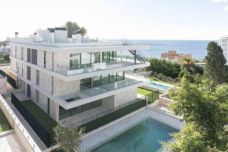 Exclusive penthouse with panoramic sea views in Cala Mayor — photo 7