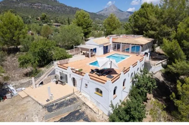 Casa en Es Capdellà — photo 1