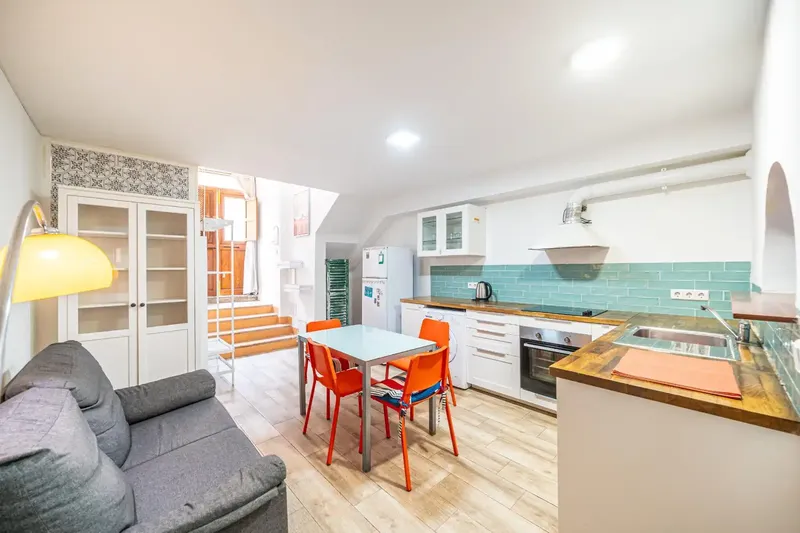 Reformed loft apartment in the exclusive La Calatrava area, in the heart of Palma's old town — photo 1