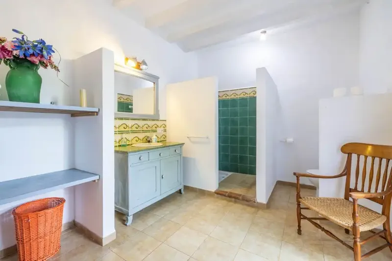 Located in the picturesque region of Sóller, also near Fornalutx, in one of the most beautiful villages in Spain, this estate — photo 12