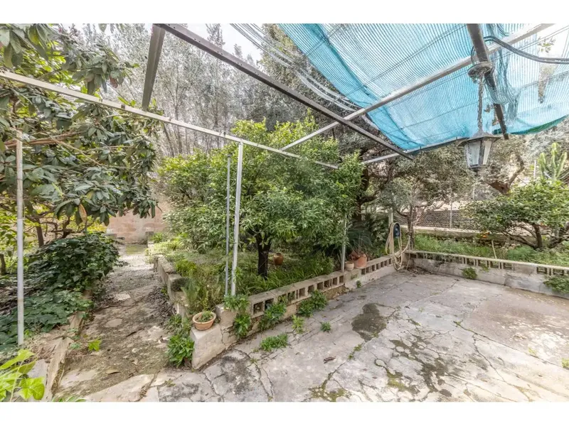 Village house with large garden, views and building plot in the charming village of Selva — photo 2