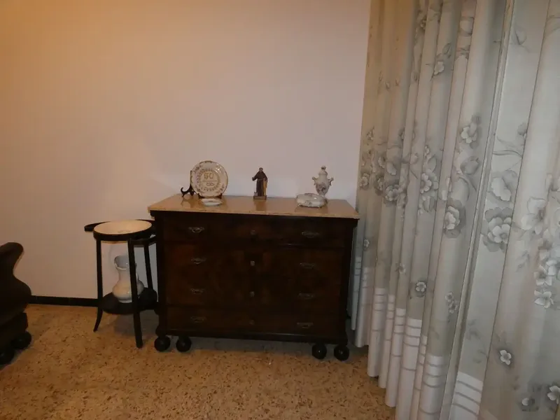 Large typical Mallorcan house for sale in the emblematic village of Petra. The property with about 270 m², built on two floors and another 10 — photo 7