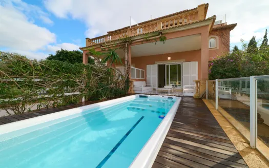 Semi-detached house in Bahia Blava with Jacuzzi and sea view to the Bay of Palma — photo 1