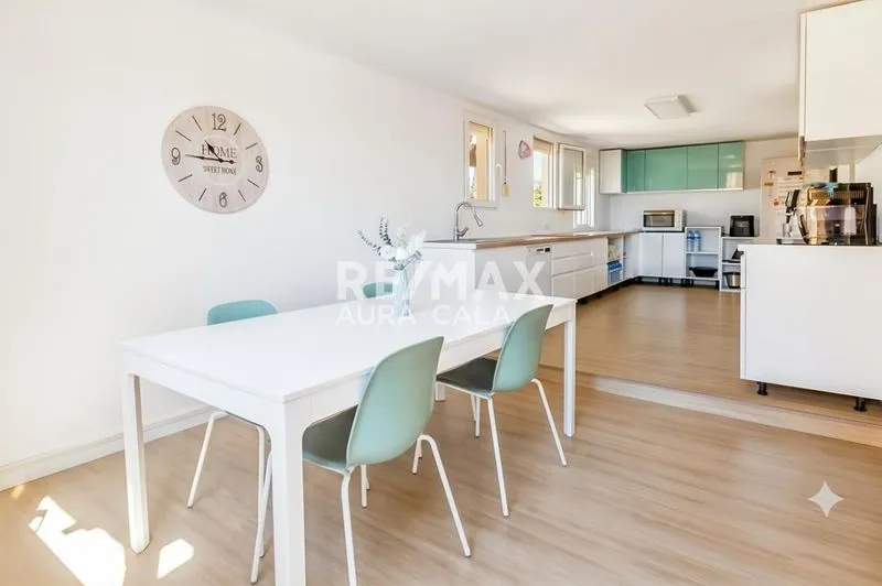 Flat for sale in Palma de Mallorca — photo 1