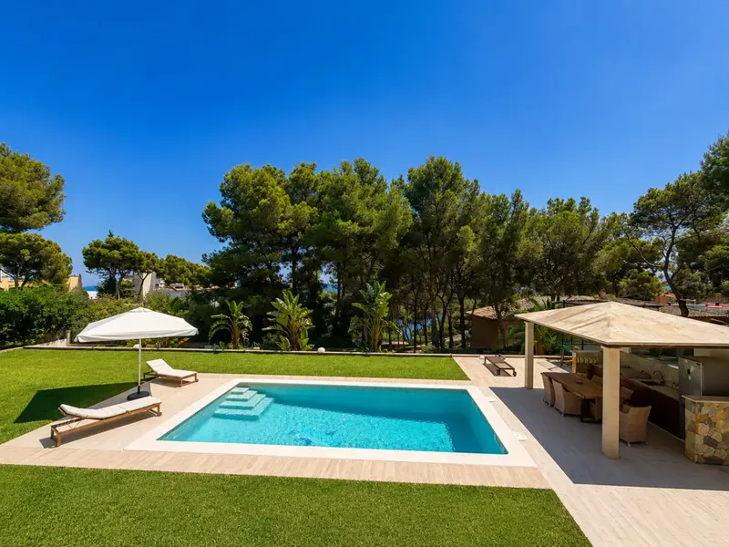 Spectacular renovated villa with sea views, pool and guest apartment in Cala Vinyes — photo 7