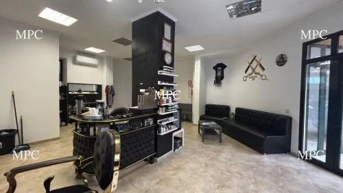 Commercial premises for sale in Artà — photo 1