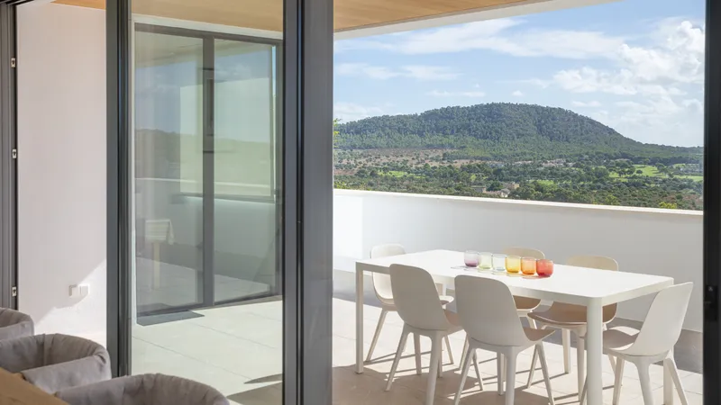 Modern villa with pool and sea views in a quiet area of Santa Ponsa — photo 8