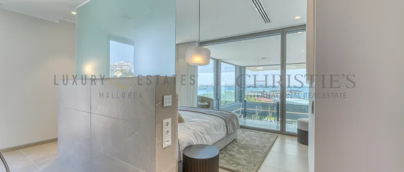 Luxurious triplex penthouse in Palma de Mallorca on the Paseo Maritimo — photo 12