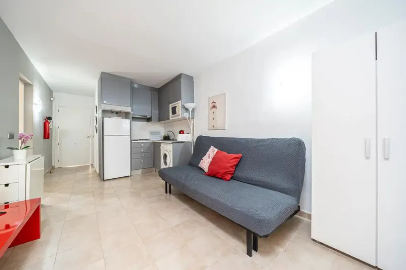 GestPropiedad, presenta este apartamento situado en Cañamel (Capdepera), una oportunidad destacada por su balcón, piscina comunitaria y ubic — photo 4