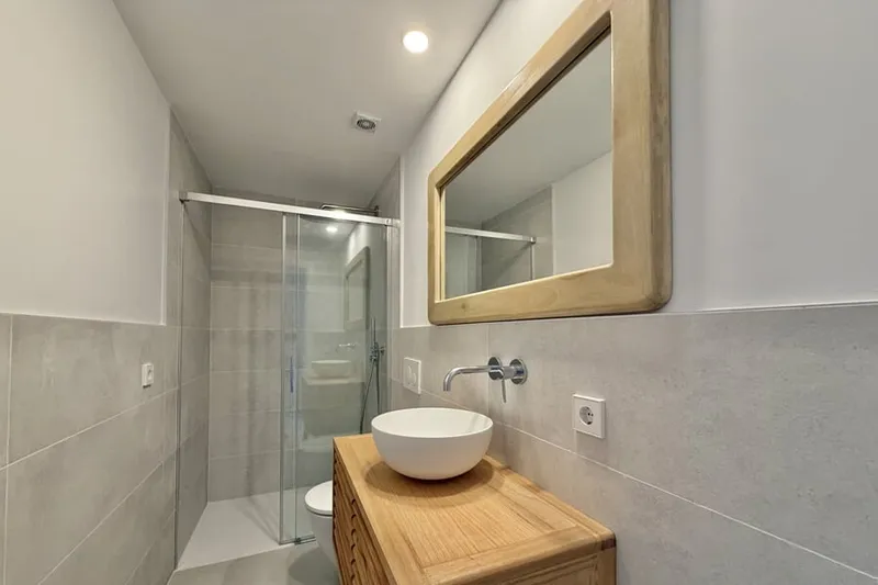 Renovated townhouse with rooftop terrace in Molinar — photo 9