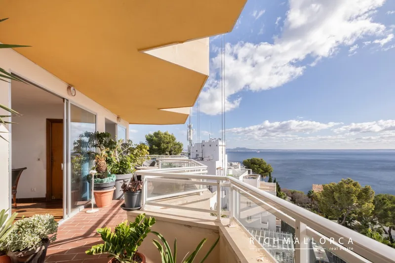 Sea-View Apartment for Renovation in Illetas – Top Investment Opportunity — photo 5