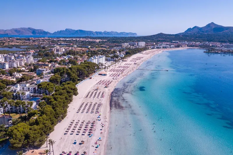 Exclusive urban plot of 710 m² in Bonaire (Alcúdia) — photo 10