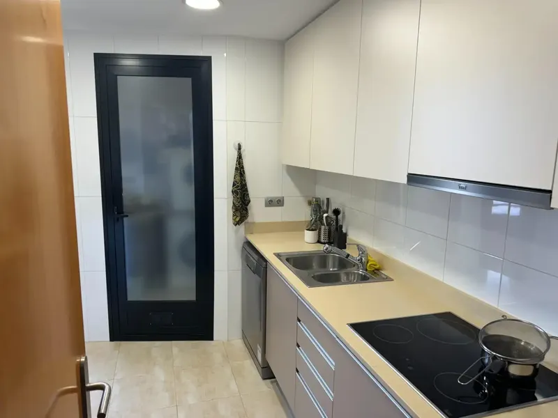 Apartment in Amanecer--Plaza de Toros area, 90 m², 8 m² kitchen, 24 m² living room, 6 m² terrace, 6 km from the beach, 2 bedrooms — photo 4