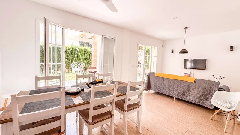 Exclusive | Modern terraced house with ETV license, pool and near the beach — photo 6