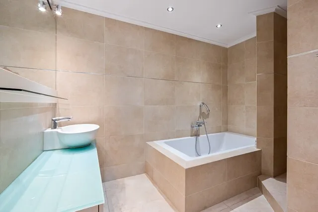 Frontline Sea View Apartment for Sale in Portals Nous, Southwest Mallorca — photo 10
