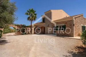 Ref. PRO239 – Well-maintained finca with a new, high-quality kitchen, spacious pool, garage and holiday rental license near Cala d’Or — photo 3