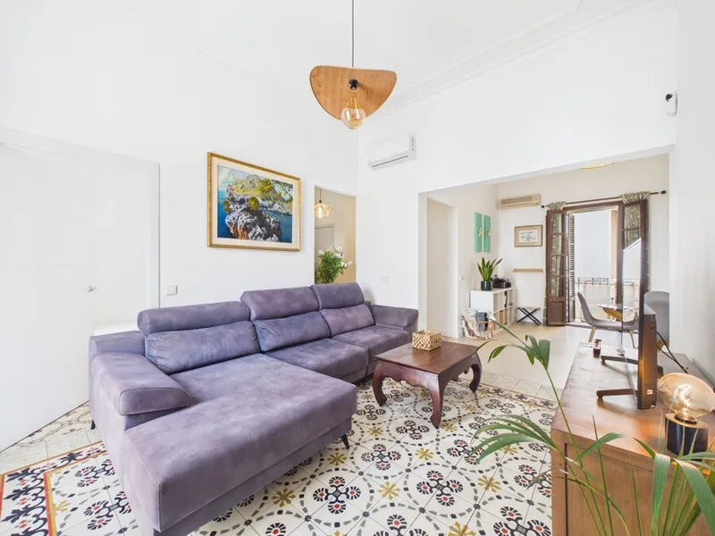Beautiful Two-Bedroom Apartment on Avenida Argentina - Temporary Contract — photo 2