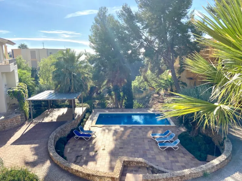 Ref. 2032; Beautiful and spacious house with communal pool for rent in Genova — photo 11