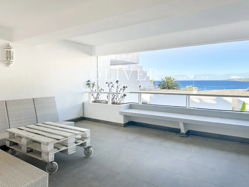 Exclusive apartment with sea views in Puerto Portals — photo 5