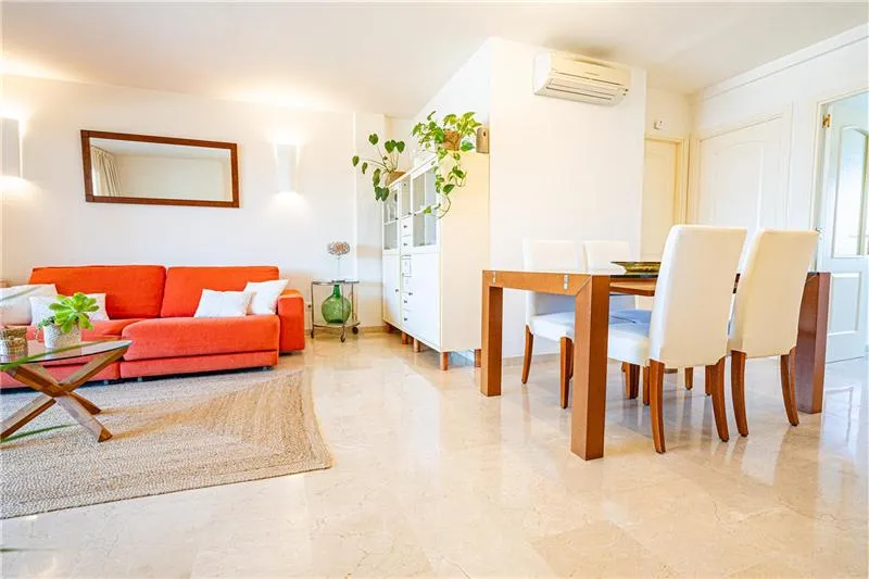 Apartment with a terrace of approx. 32 m² offering views of the forest, in a residential complex with swimming pools — photo 2