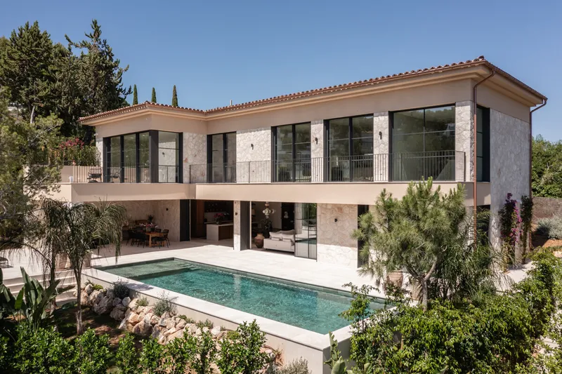New-build villa in a modern Mediterranean style with sea views in Costa d'en Blanes - Marcel Remus Real Estate — photo 1