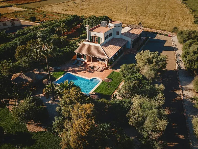 Finca in Ses Covetes - with pool, garden and ETV license near Es Trenc — photo 1