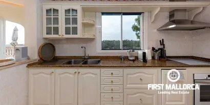 Real estate picture 0 Ref. No. 80930 — photo 12