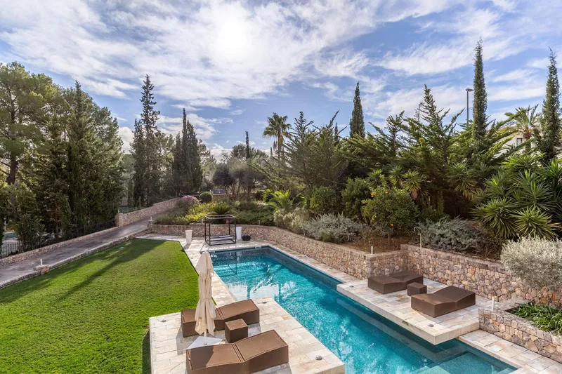 Luxury villa with full privacy in Son Vida — photo 11