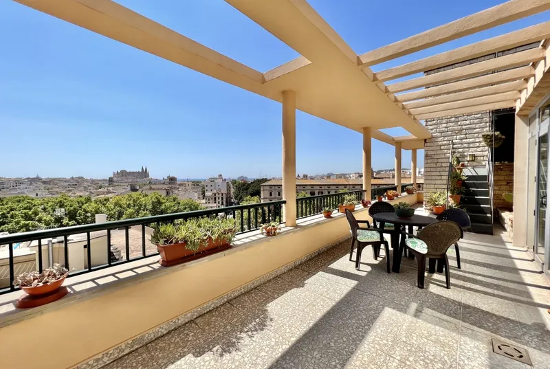 Attic with impressive views in the center of Palma — photo 5