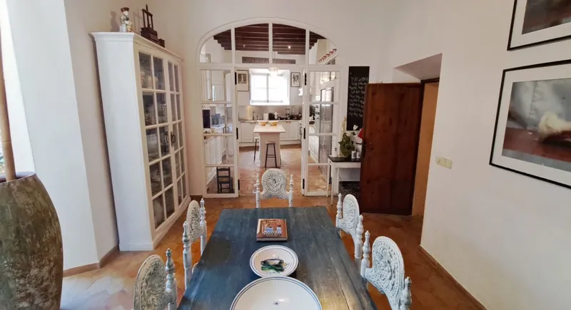 Property in Alaró with 9 bedrooms — photo 11