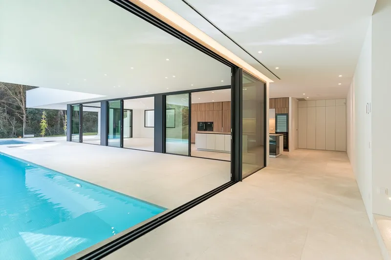 IMPRESIONANTE VILLA A ESTRENAR EN SON VIDA — photo 1